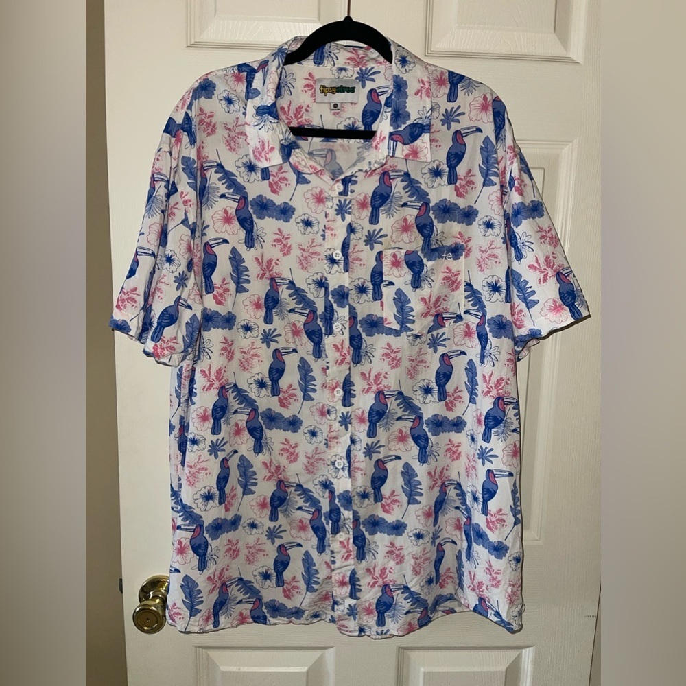 Tipsy elves button down • Mens XXL